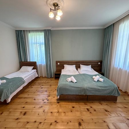 Готель Polaris Kazbegi Екстер'єр фото