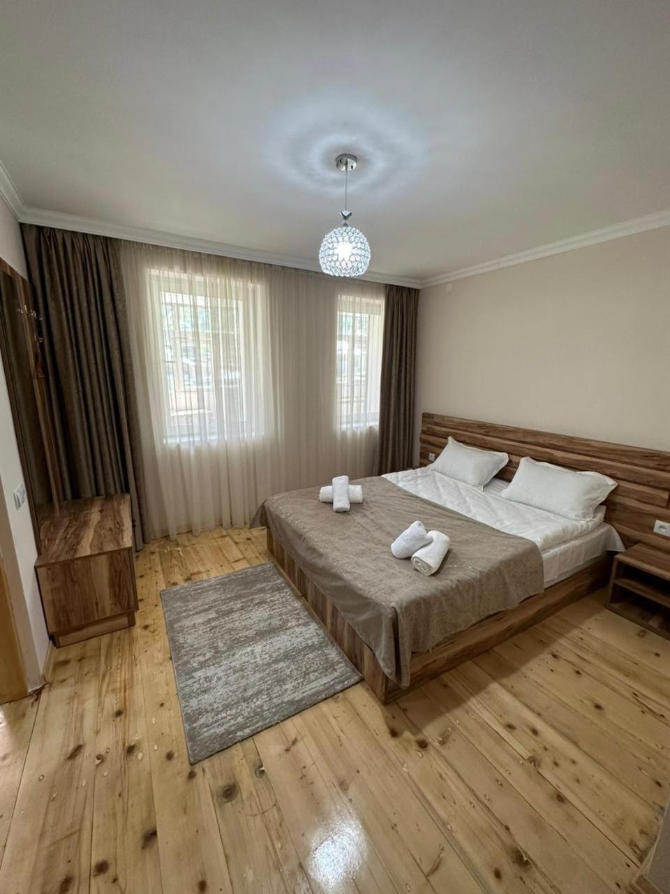 Готель Polaris Kazbegi Екстер'єр фото